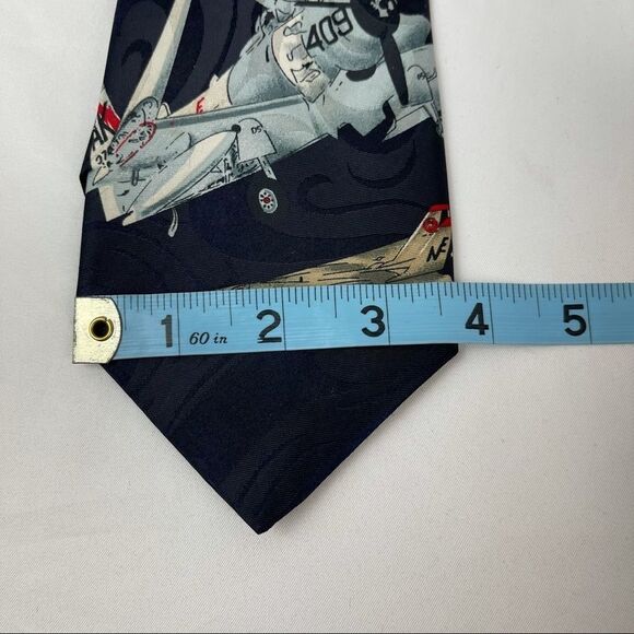 Phineas Creed Fighter Jet Tie - Picture 3 of 5